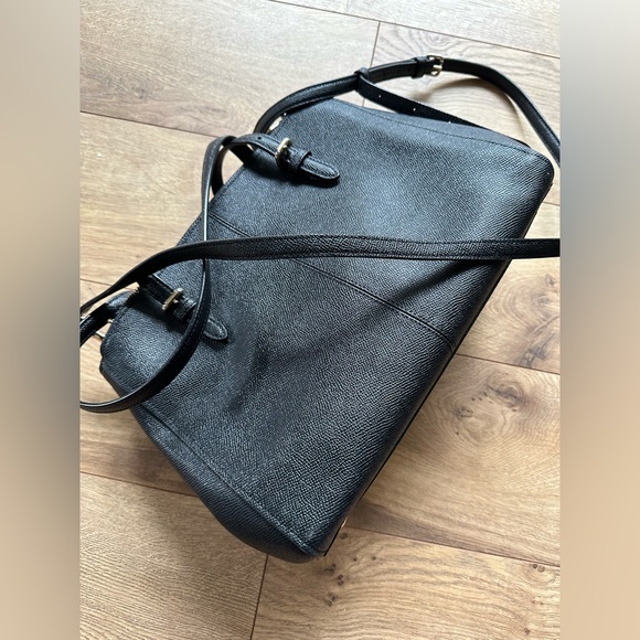 Coach shoulder/crossbody and wristlet - Picture 3 of 5